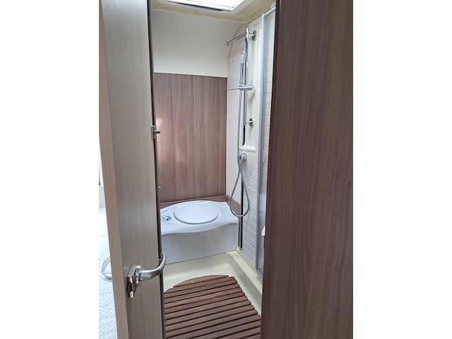 Camper, bürstner, bt7001, 2015 - afbeelding 70 van  116