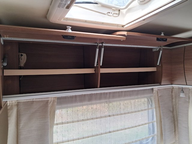 Camper, bürstner, bt7001, 2015 - afbeelding 72 van  116