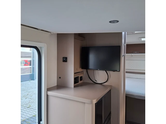 Camper, capron, t6900qb/t339, 2020 - afbeelding 85 van  131