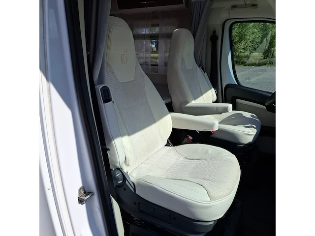 Camper, capron, t7400 qb, 2020 - afbeelding 58 van  126