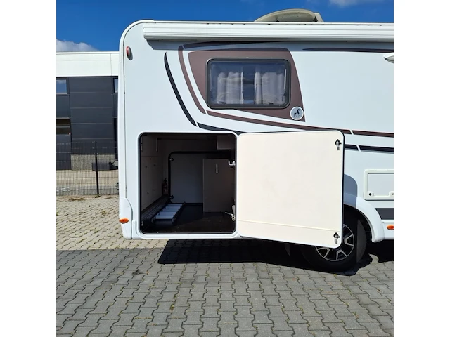 Camper, capron, t7400 qb, 2020 - afbeelding 121 van  126