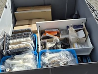Camper en caravan onderdelen inclusief palletbox, o.a. dometic, reimo - afbeelding 7 van  18