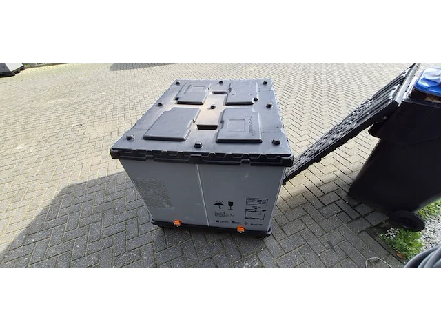 Camper en caravan onderdelen inclusief palletbox, o.a. dometic, reimo - afbeelding 10 van  18