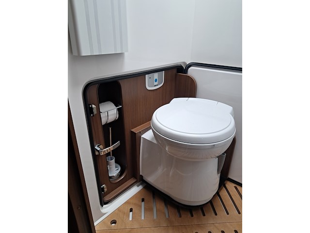 Camper, niesmann-bischoff, arto 79le, 2014 - afbeelding 9 van  173