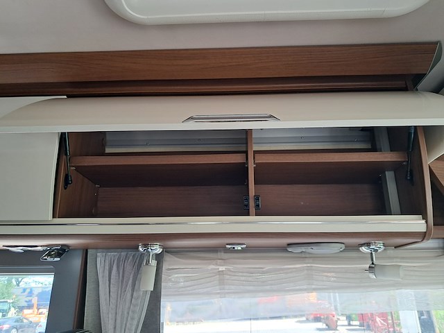 Camper, niesmann-bischoff, arto 79le, 2014 - afbeelding 142 van  173