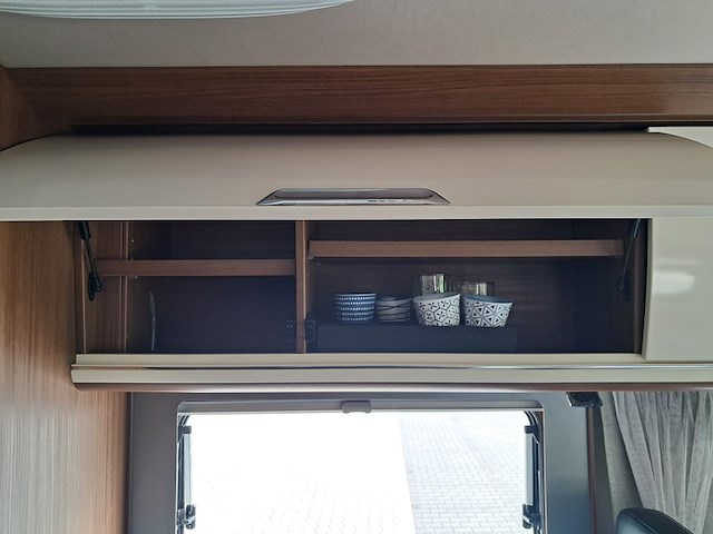 Camper, niesmann-bischoff, arto 79le, 2014 - afbeelding 144 van  173