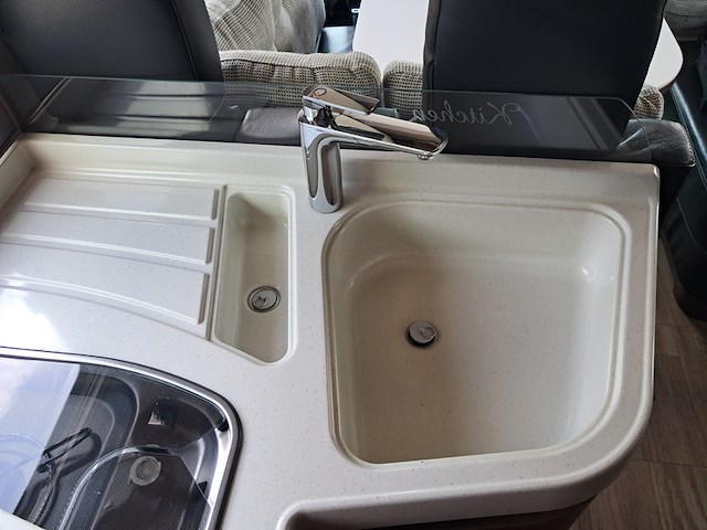 Camper, niesmann-bischoff, arto 79le, 2014 - afbeelding 149 van  173