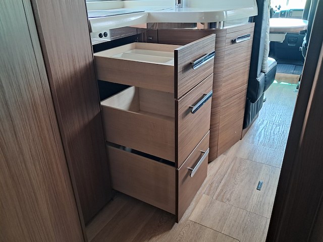 Camper, niesmann-bischoff, arto 79le, 2014 - afbeelding 154 van  173