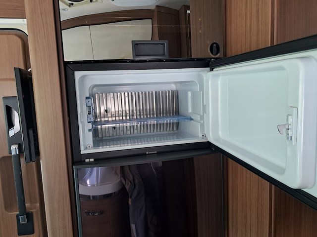 Camper, niesmann-bischoff, arto 79le, 2014 - afbeelding 160 van  173