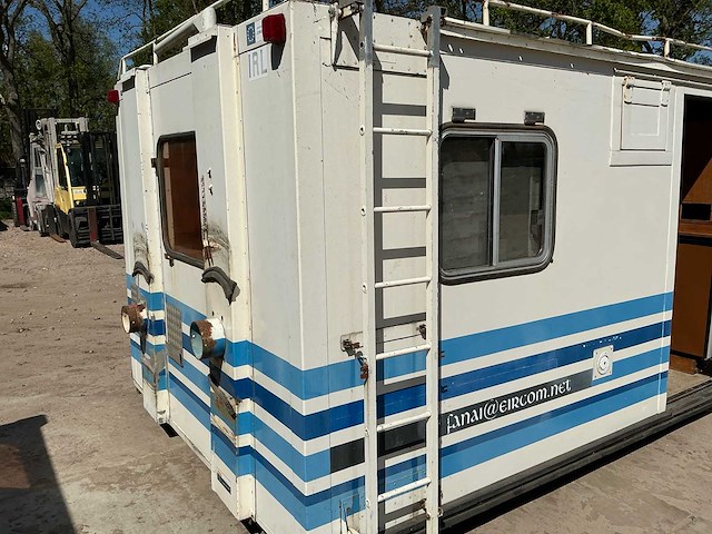 Camper unit/box voor mercedes-benz unimog - afbeelding 32 van  38