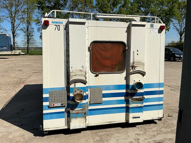 Camper unit/box voor mercedes-benz unimog - afbeelding 38 van  41