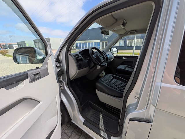 Camper , volkswagen, t5, grijs / chroom, 2011 - afbeelding 3 van  38