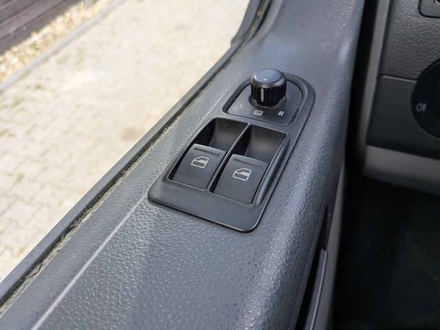 Camper , volkswagen, t5, grijs / chroom, 2011 - afbeelding 10 van  38