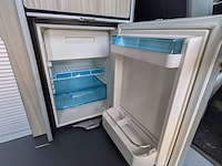 Camper , volkswagen, t5, grijs / chroom, 2011 - afbeelding 27 van  38