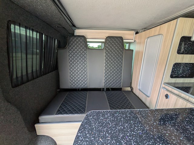Camper , volkswagen, t5, grijs / chroom, 2011 - afbeelding 28 van  38