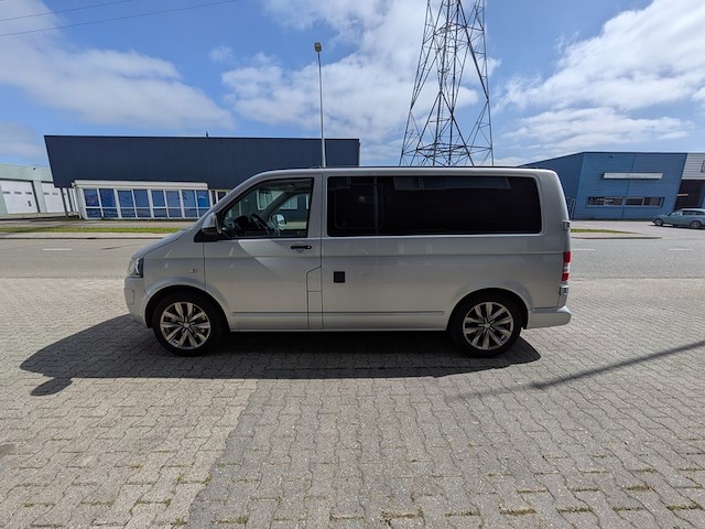 Camper , volkswagen, t5, grijs / chroom, 2011 - afbeelding 36 van  38
