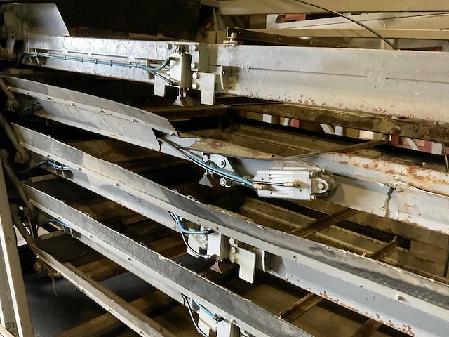 Campfens sorteermachine - afbeelding 9 van  10