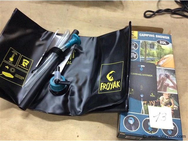 Camping douche - afbeelding 1 van  2