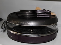 Camping raclette grill tefal met zes pannetjes. 850 watt - afbeelding 3 van  4