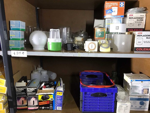 Campinggaz campinglampglazen en divers - afbeelding 1 van  5