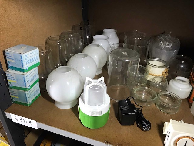 Campinggaz campinglampglazen en divers - afbeelding 2 van  5