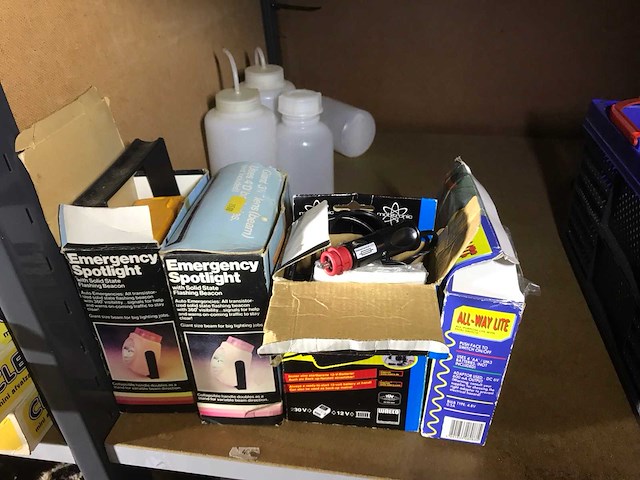 Campinggaz campinglampglazen en divers - afbeelding 4 van  5