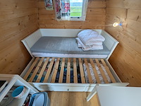 Campingpod de krokus op aanhanger met trap - afbeelding 21 van  32