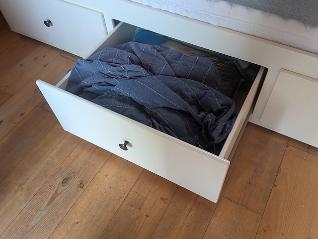 Campingpod de krokus op aanhanger met trap - afbeelding 22 van  32