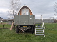 Campingpod de krokus op aanhanger met trap - afbeelding 12 van  32