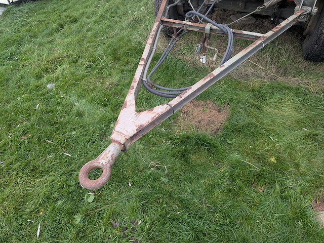 Campingpod de krokus op aanhanger met trap - afbeelding 26 van  32