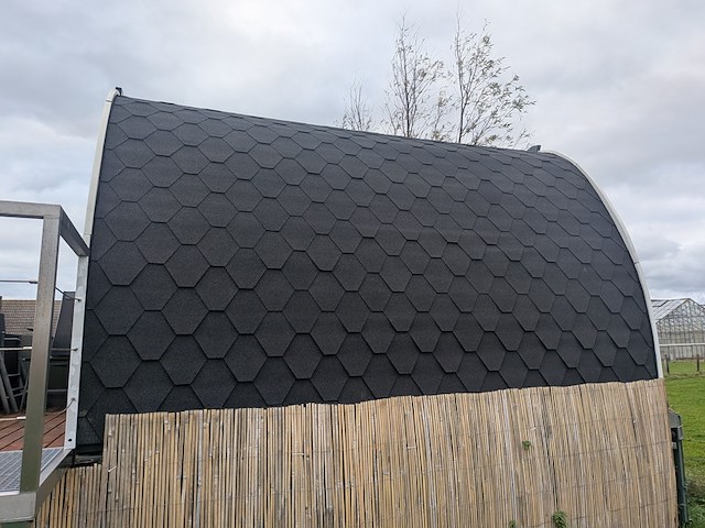 Campingpod de krokus op aanhanger met trap - afbeelding 31 van  32