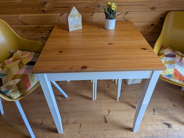 Campingpod de narcis op aanhanger met trap - afbeelding 11 van  43