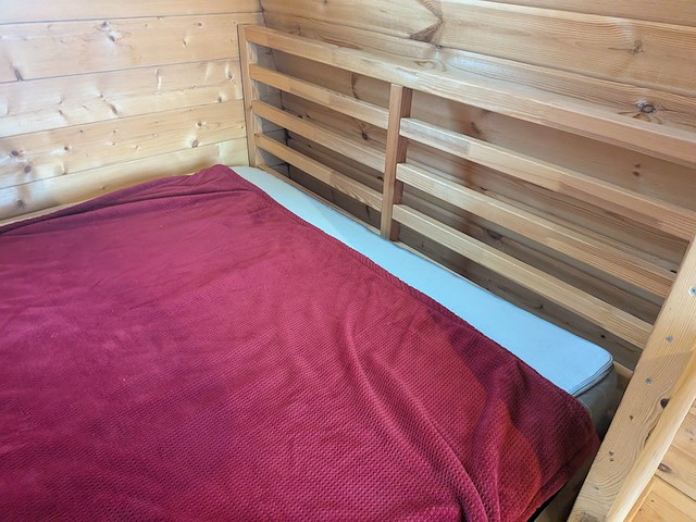 Campingpod de narcis op aanhanger met trap - afbeelding 21 van  43