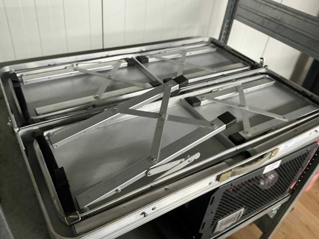 Campingtafel - afbeelding 2 van  2