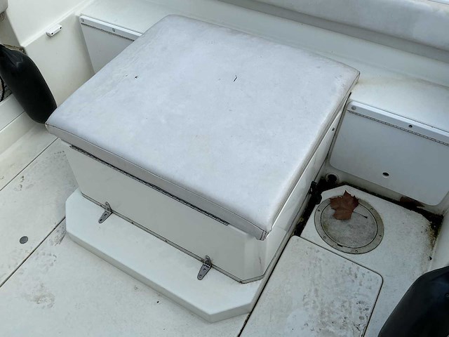 Campion victoria 627 motorboot - afbeelding 2 van  47