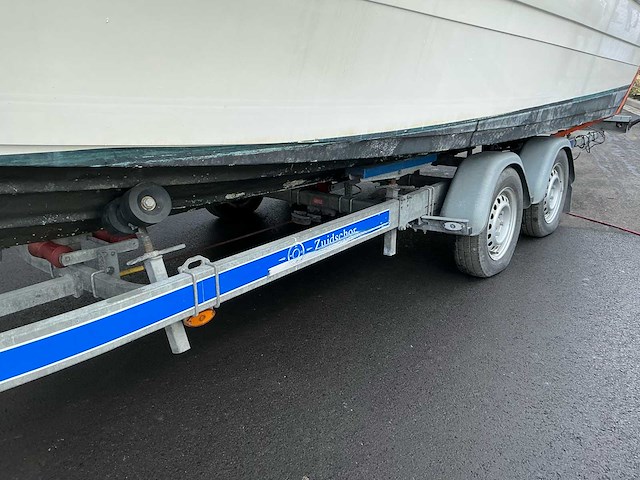 Campion victoria 627 motorboot - afbeelding 4 van  47