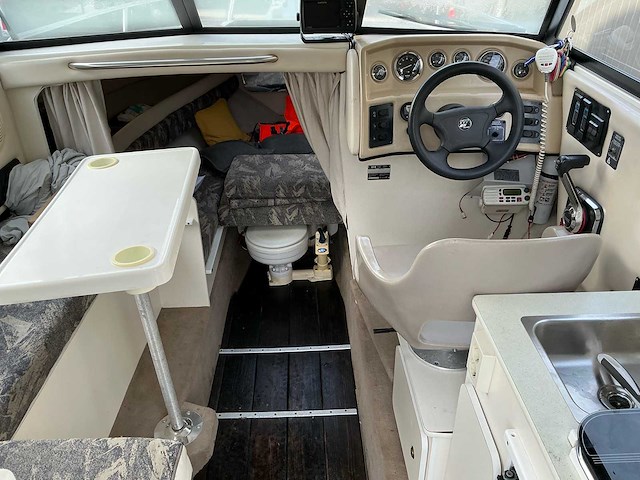 Campion victoria 627 motorboot - afbeelding 10 van  47