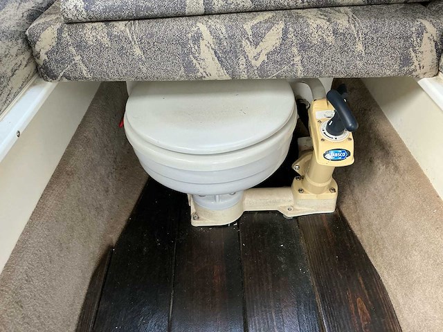 Campion victoria 627 motorboot - afbeelding 15 van  47