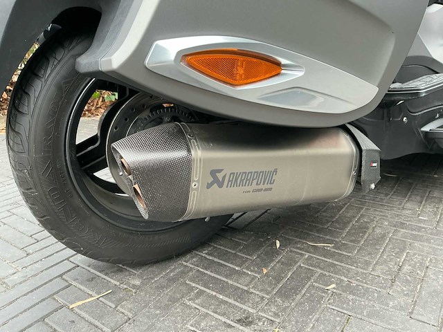 Can-am tour spyder rt ltd se6 motorfiets - afbeelding 21 van  27
