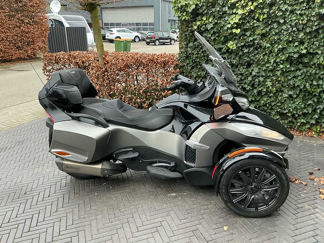 Can-am tour spyder rt ltd se6 motorfiets - afbeelding 19 van  21
