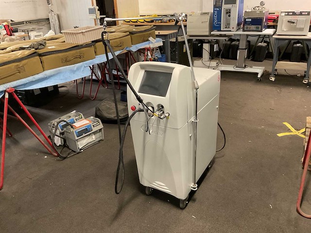 Candela vbeam perfecta pulsdyelasersysteem - afbeelding 2 van  8