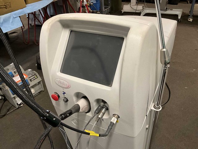 Candela vbeam perfecta pulsdyelasersysteem - afbeelding 7 van  8