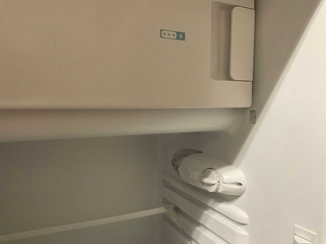 Candy cbo159e koelkast met vriesvak - afbeelding 3 van  4