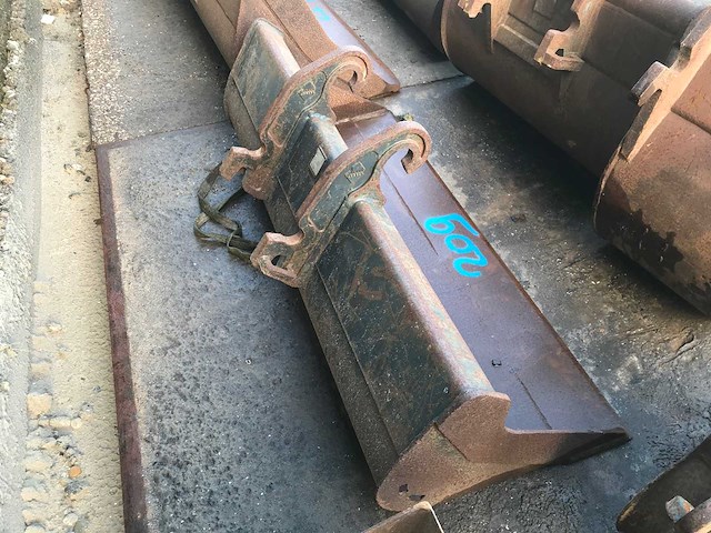 Cangini benne - 2003 - spn 55 l 150 - graafbak - afbeelding 1 van  1