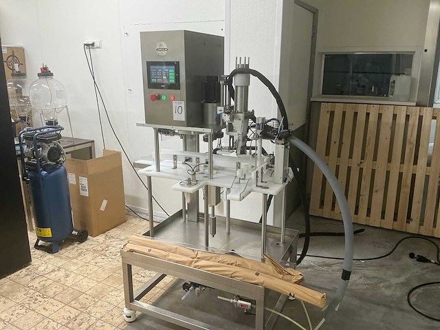 Cannular automatische inblikmachine - afbeelding 1 van  11