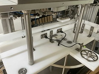 Cannular automatische inblikmachine - afbeelding 7 van  11