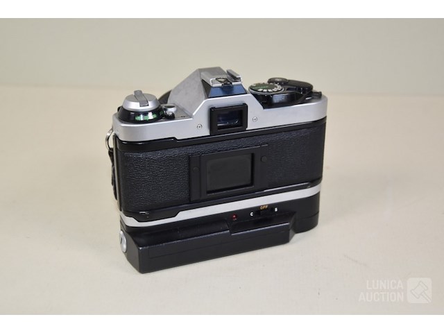 Canon ae-1 camera - afbeelding 2 van  4