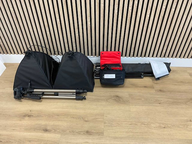 Canon eos 1300d fotocamera - afbeelding 1 van  7