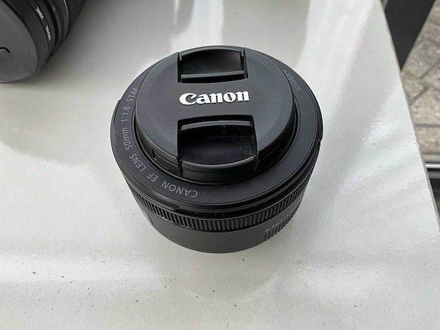 Canon eos 80d fotocamera met diverse lenzen - afbeelding 3 van  8