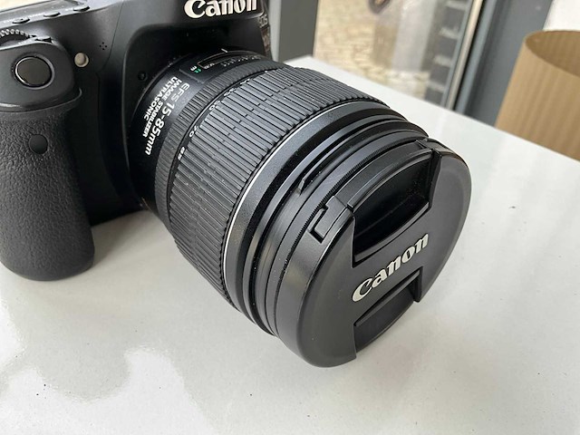 Canon eos 80d fotocamera met diverse lenzen - afbeelding 5 van  8